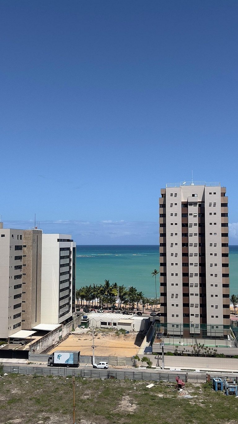 Apt 300 metros da praia Maceió