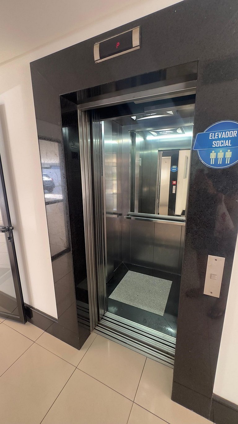 Apt 300 metros da praia Maceió