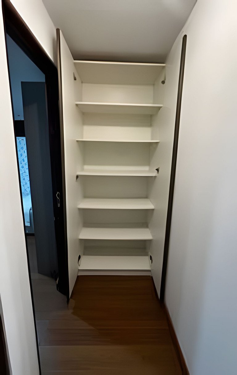 Blue tower 300 metros da praia com piscina