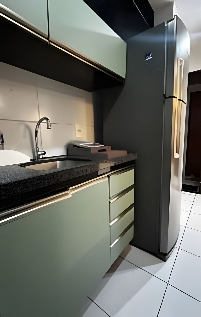 Blue tower 300 metros da praia com piscina