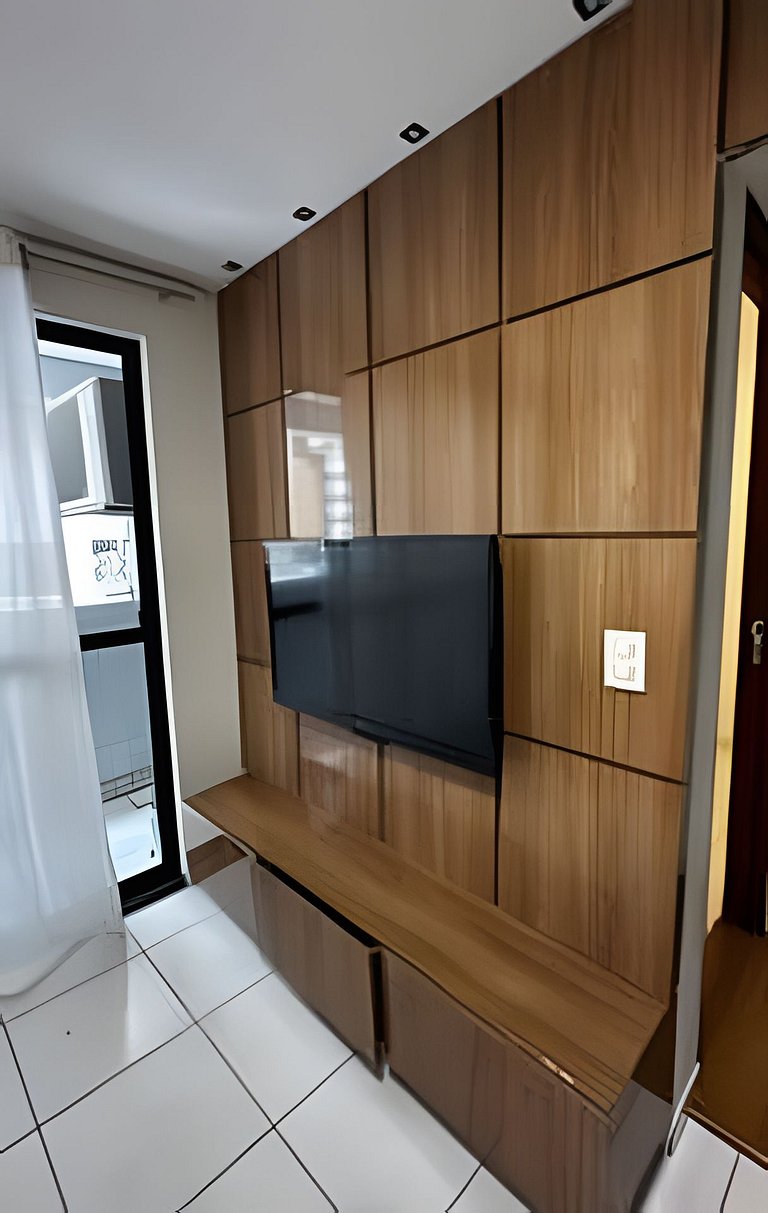 Blue tower 300 metros da praia com piscina