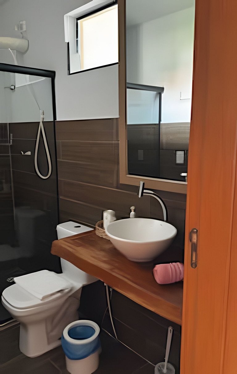 Flat para até 13 pessoas a 5 minutos da praia