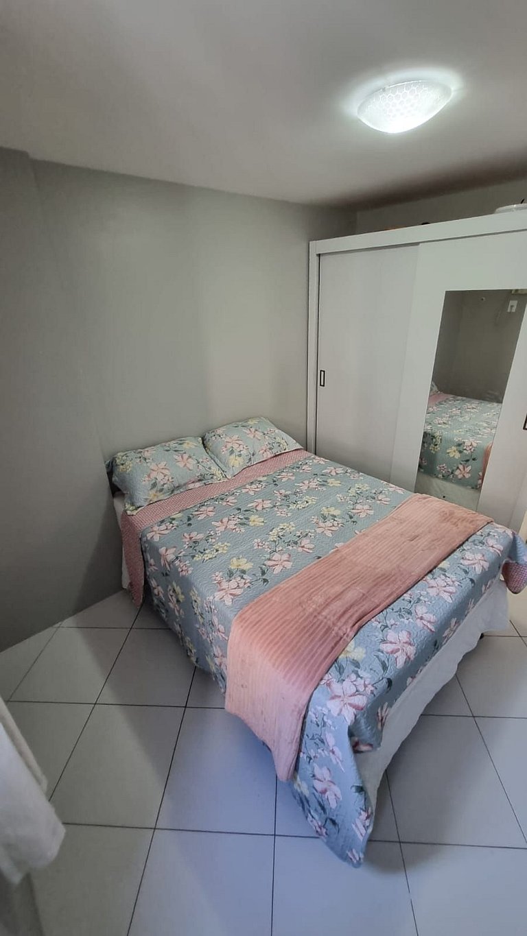 Apartamento com Piscina Incrível pertinho da praia