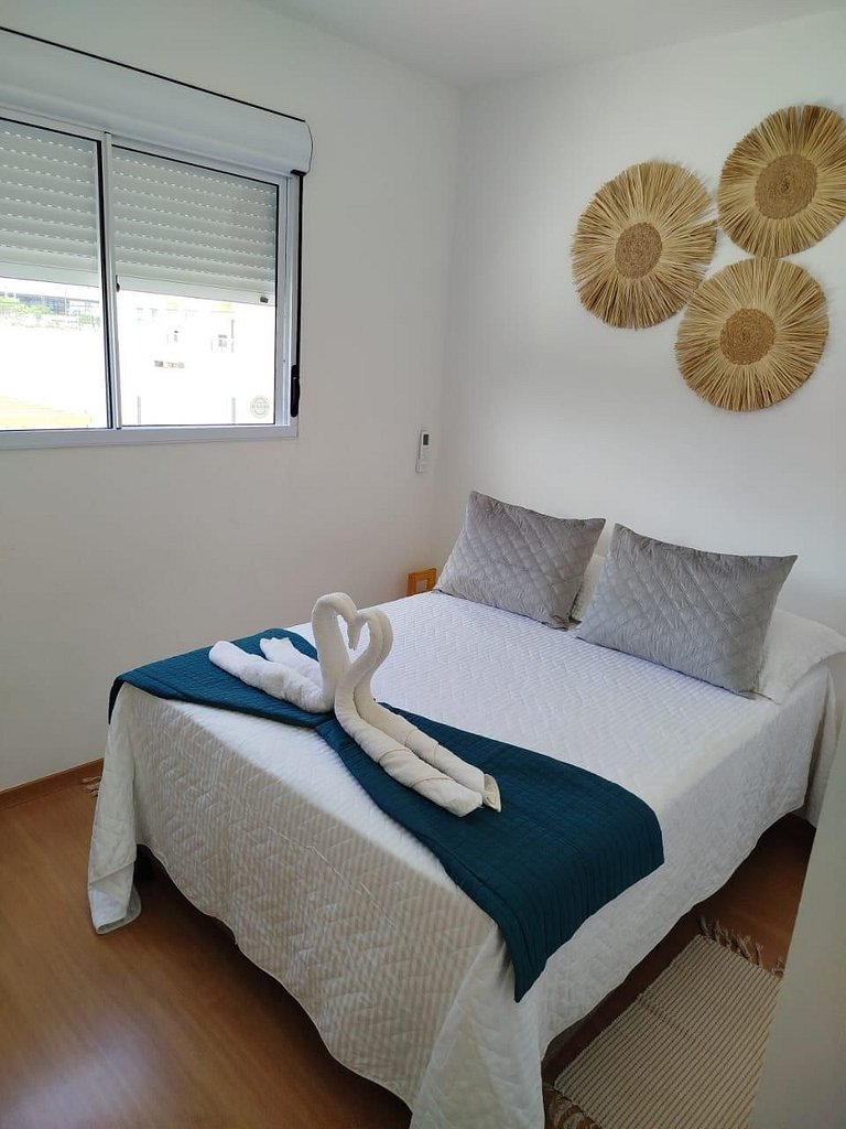 Apto 6 Pessoas Piscina grande perto da praia