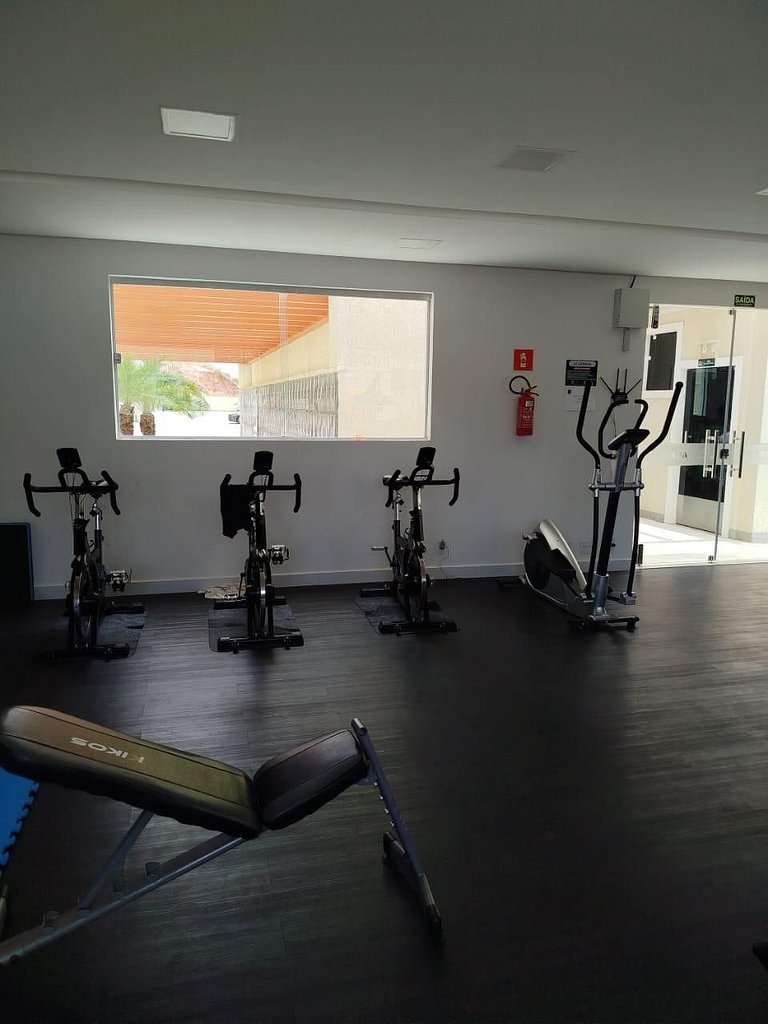 Apto 6 Pessoas Piscina grande perto da praia