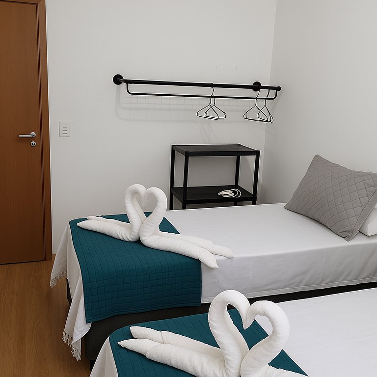 Apto 6 Pessoas Piscina grande perto da praia